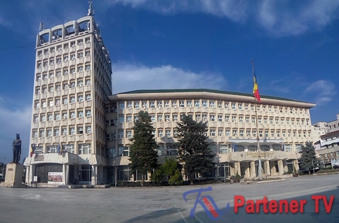 VIDEO INTEGRAL. Conferinţă de presă CJ Dâmboviţa. 29.04.2016