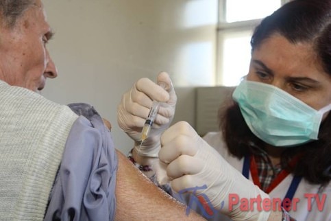 Dâmboviţa: 905 cazuri de îmbolnaviri prin afecţiuni respiratorii şi patru cazuri de gripă sezonieră