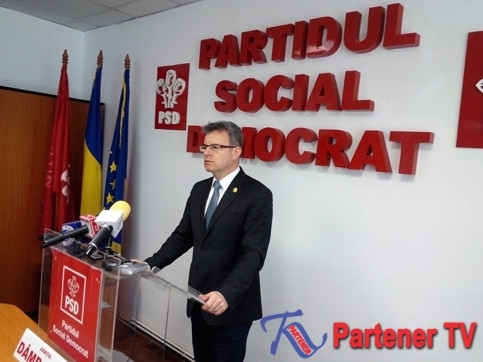Deputatul PSD Dâmboviţa, Ionuţ Săvoiu  solicită lămuri ministrului Transporturilor despre realizărea lucrărilor de întreţinere şi reparaţii curente pe DN7 în localităţile Lunguleţu şi Slobozia Moara şi despre Stadiul realizǎrii investiţiei „Lǎrgire la 4 benzi a DN 7 pe tronsonul Bâldana – Titu”