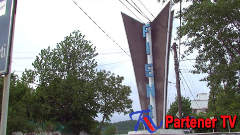 VIDEO.  Primăria Fieni  are nevoie de  de 201.000 de lei pentru plata asistenţilor şi însoţitorilor persoanelor cu handicap