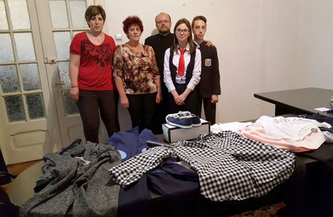 AJUTOR PENTRU COPII ORFANI DIN PAROHIA CÂNDEŞTI VELINAŞI