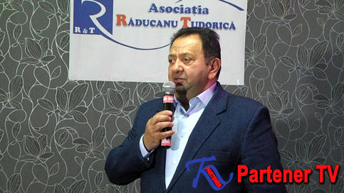 VIDEO. Moș Crăciun a adus bucuria în sufletul a 400 de copii  cu ajutorul Asociației Tudorică Răducanu