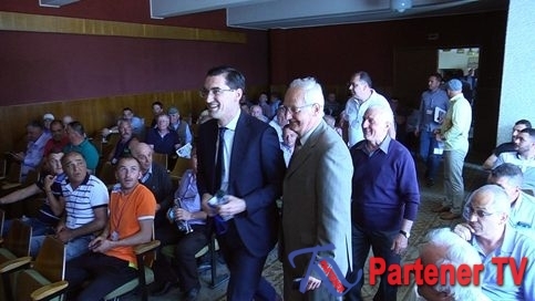 VIDEO. Președintele FRF, Răzvan Burleanu, prezent  la Alegeri  AJF Dâmbovița unde Emil Tudor a fost reales președinte