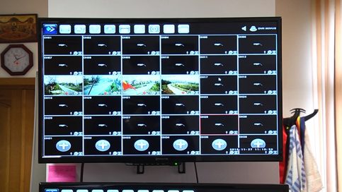 VIDEO. Furtul anului la Niculeşti. Au furat camerele de supraveghere  din comună