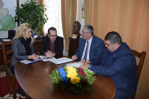 Alte două contracte de finanţare semnate de CJ Dâmboviţa şi ADR Sud Muntenia