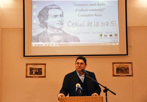 VIDEO. Mihai Eminescu celebrat  la Răcari în cadrul  evenimentului cultural ’’Ceaiul  de la ora 5’’