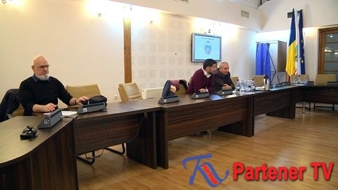 VIDEO. Mai mare ruşinea: 6 consilieri PNL din cei 8 au lipsit de la şedinţa CLM Târgovişte unde  aveau şi amendamente  de susţinut