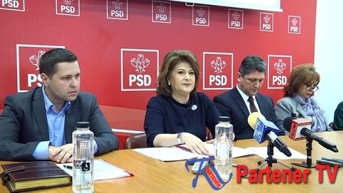 VIDEO. Ministrul Rovana Plumb, preşedinte înterimar al PSD Dâmboviţa: Domeniile prioritare în care investim în 2019, un an al construcției, sunt: educație sănătate și transporturi