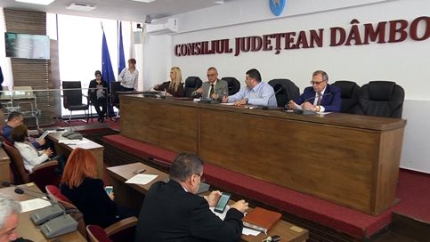 VIDEO. CJ Dâmboviţa  a aprobat  repartizarea banilor pentru echilibrarea bugetelor locale, pe anul 2019  pe care  îî primesc primarii dâmboviţeni