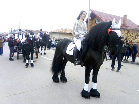 VIDEO. „Paştele Cailor”, tradiţie  păstrată  cu sfinţenie de comunitatea de  bulgari din Târgovişte