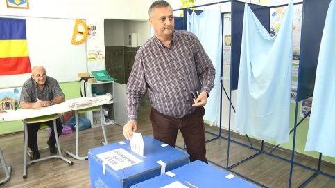 VIDEO.Președintele CJ Dâmbovița, Alexandru Oprea,  vot la europarlamentare pentru o Românie  care merită  mai mult