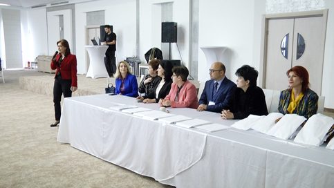 VIDEO. Târgovişte: Festivitatea de premiere  a Olimpiadei Naţionale de Fizică, ediţia 55