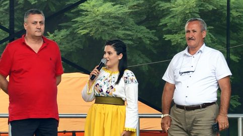 VIDEO.  Petrecere cu muzică populară autentică și multă voie bună