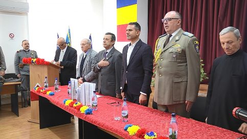 VIDEO. La Dragodana, o veritabilă „lecţie” de istorie şi patriotism – 1 Decembrie, ziua noastră, a tuturor celor care gândim şi simţim româneşte