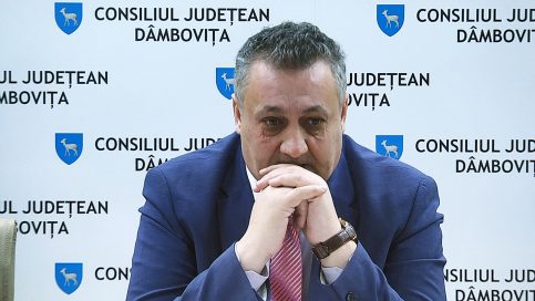 VIDEO. Preşedintele CJ, Alexandru Oprea anunţă majorarea taxei de habitat dar uită că cetăţenii l-au girat cu votul şi nu operatorii care colectează gunoiul