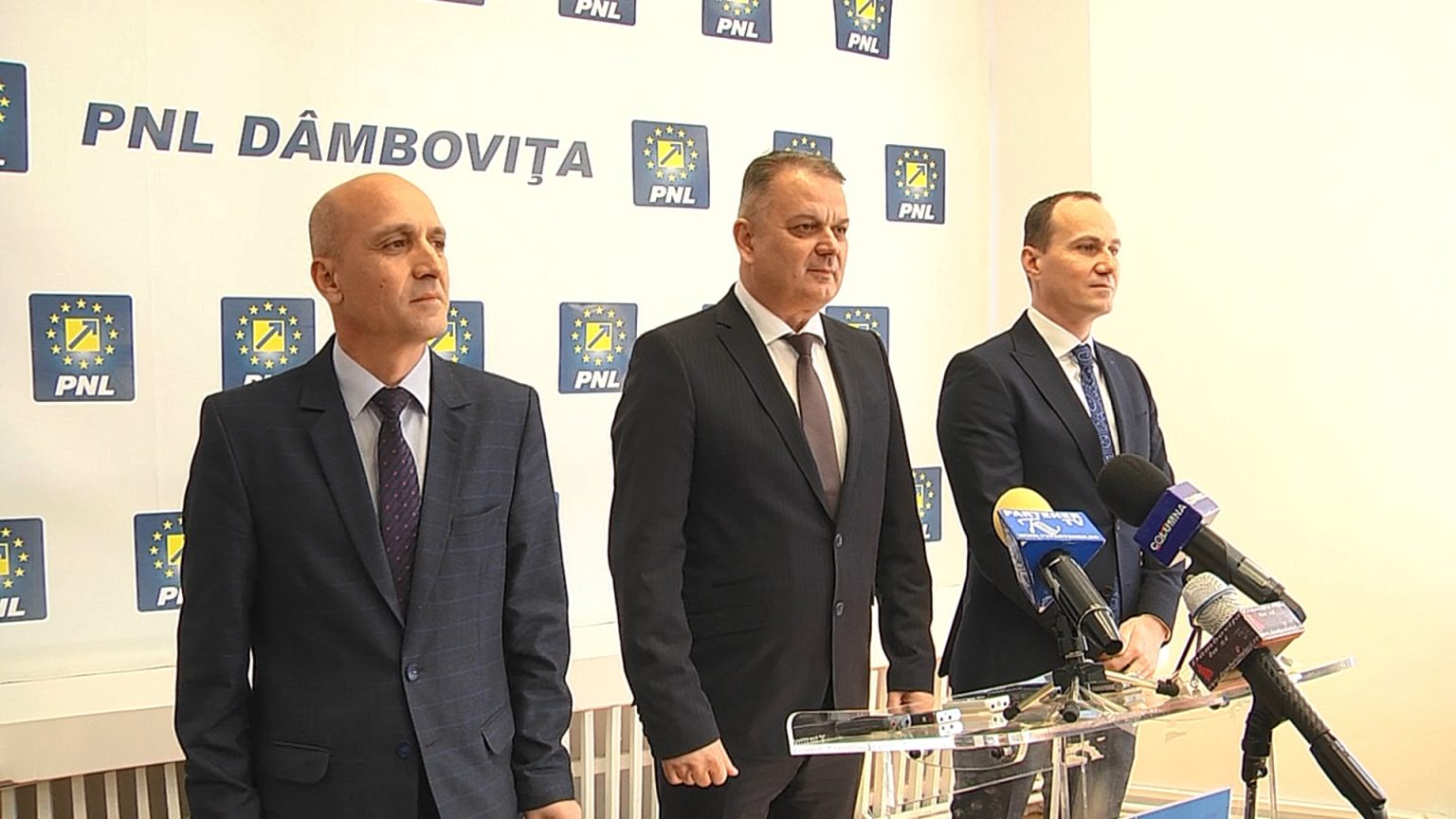 VIDEO. PNL Dâmboviţa şi-a anunţat candidaţii pentru funcţiile de preşedinte al CJ Dâmboviţa şi primar al Târgoviştei