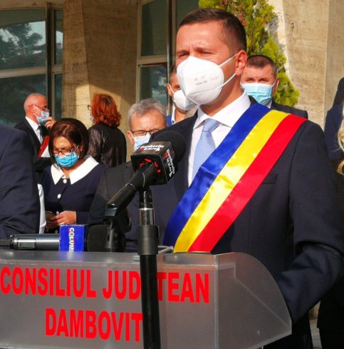 Președintele CJ Dâmbovița, Corneliu Ștefan: La mulți ani, România! La mulți ani, Dâmbovița!