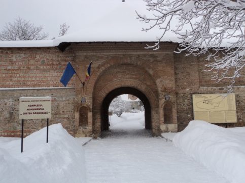 MUZEELE DIN CADRUL COMPLEXULUI NAŢIONAL MUZEAL ”CURTEA DOMNEASCĂ” TÂRGOVIŞTE SUNT DESCHISE  ÎN PERIOADA 1-3 IANUARIE 2021