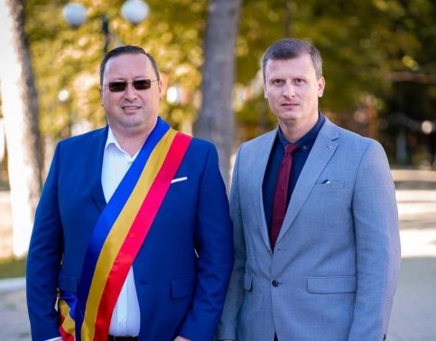 Echipă completă la  Primăria Pucioasa