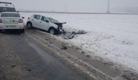 Pe DN 71 Târgoviște-București,coliziune între trei autoturisme