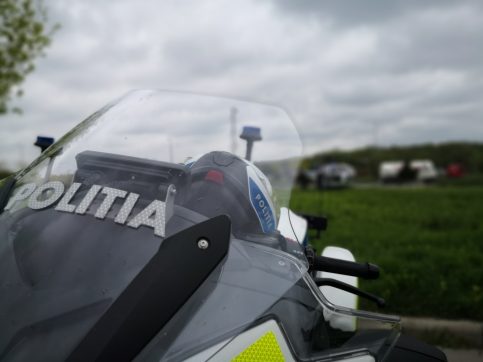 Pentru reducerea riscului rutier, conducătorii auto să fie prudenți