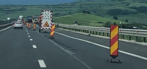 Atenție șoferi! Între kilometrii 68-67, sensul către București, localitatea Ionești, județul Dâmbovița, este restricționată circulația pe prima bandă, în intervalul orar 08:00 – 19:00