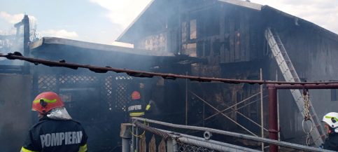 Incendiu într-o gospodărie în comuna Lucieni