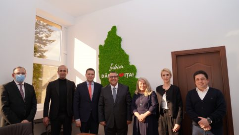 Conducerea CJ Dâmbovița și reprezentanții societății Arctic, la masa discuțiilor privind oportunităţi de dezvoltare a unor proiecte-pilot