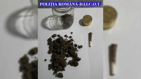 Târgoviște, mascații au descins la traficanții de droguri care foloseau monede virtuale. VIDEO