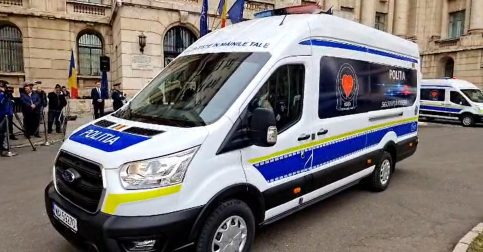 IPJ Dâmbovița are în dotare de astăzi, un laborator mobil de educație rutieră. VIDEO