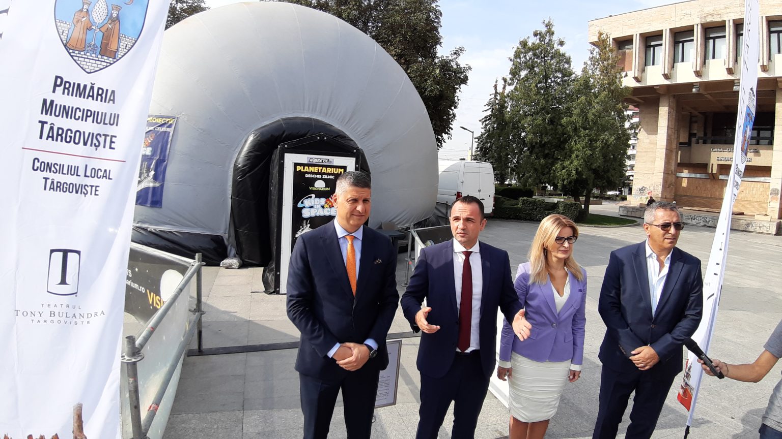 De Zilele Cetății Târgoviște, o premieră- Planetariu mobil în Piața Mihai Viteazul. VIDEO