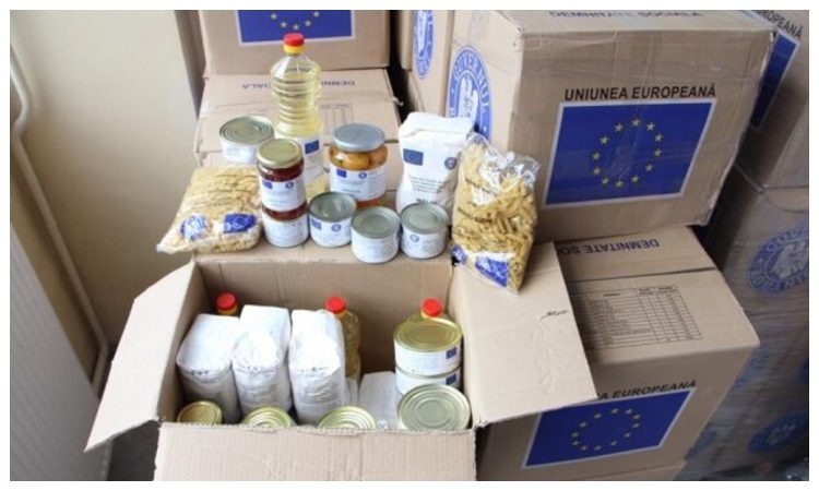 Pachetele de 25 kg cu alimente care vor fi distribuite românilor