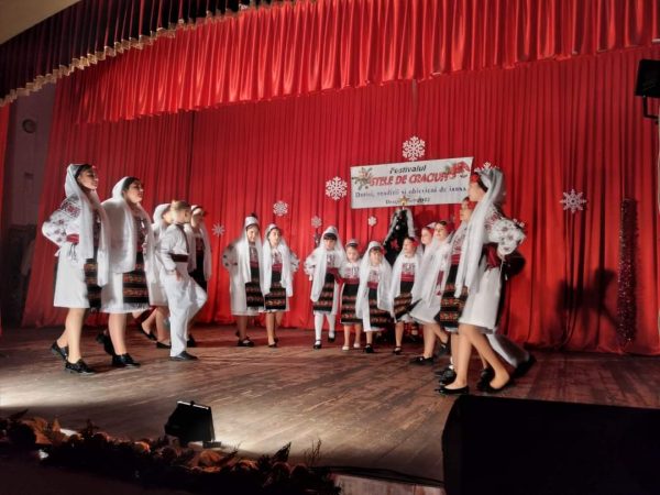 O nouă ediție a Festivalului „Stele de Crăciun”, cu sprijinul Primăriei și Consiliului Local Dragomirești