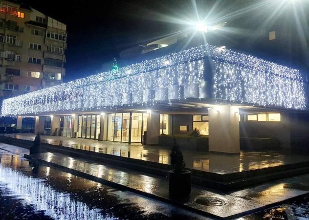 Un an de la redeschiderea Cinematografului Independența, peste 54.000 de spectatori la cele 392 de proiecții de film