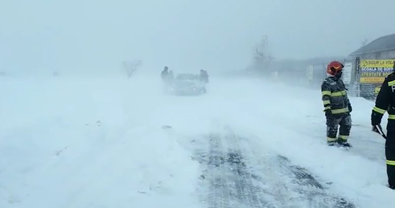 Urgia iernii, viscol și ninsori abundente. VIDEO