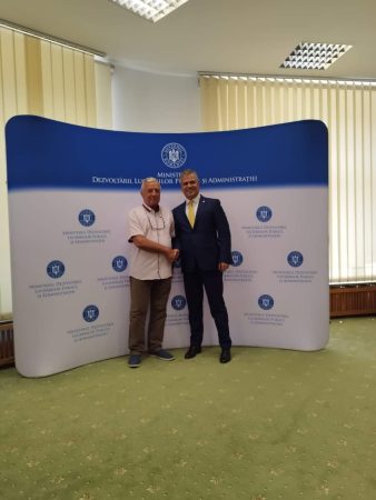 Administrația locală de la I.L.Caragiale a semnat contractul de finanțare prin PNRR pentru  extindere canalizare pentru mai multe străzi din satul Ghirdoveni