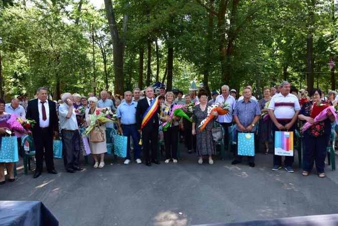 La Găești, premierea cuplurile de aur