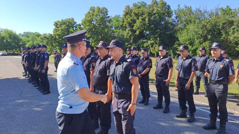 Astăzi, 13 august , un alt contingent de pompieri specializat în stingerea incendiilor de pădure, a plecat către Franța pentru a-i înlocui pe colegii pre-poziționați pe teritoriul acestei țări