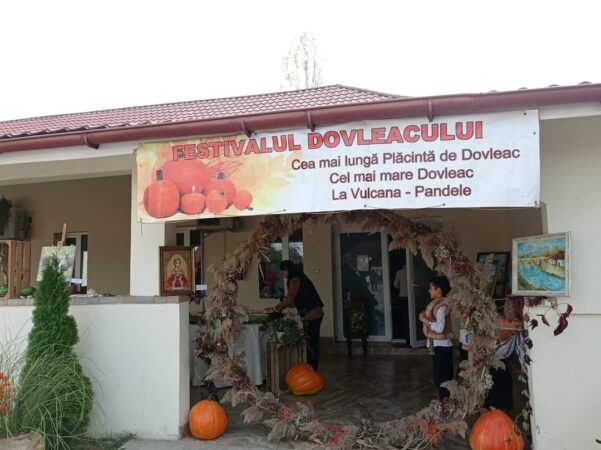 La Vulcana Pandele: Cea de-a XXI-A ediţie a Festivalului Dovleacului