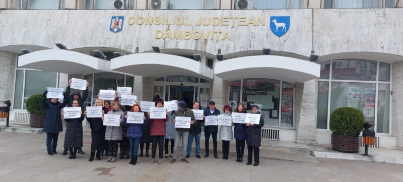 PROTEST SPONTAN declanșat de către salariații din Direcția Județeană de Statistică Dâmbovița