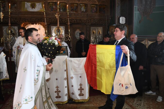O nouă lumină spirituală în Parohia „Sfânta Treime” din Ghergani: Instalarea Părintelui Marius Munteanu