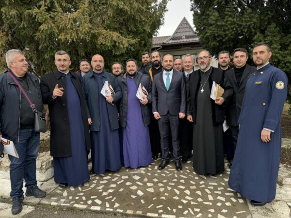 Părintele și profesorul Constantin Necula a adus Lumina Credinței la Penitenciarul Mioveni