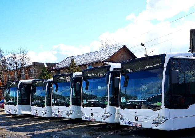 Pe 2 ianuarie 2024 se reia activitatea programului obișnuit la agenții economici iar pe 3 ianuarie intră în normal și instituțiile de stat.