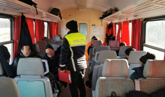 PREVENIREA ȘI COMBATEREA FAPTELOR ILICITE ÎN STAȚIILE DE CALE FERATĂ ȘI ÎN TRENURILE DE CĂLĂTORI