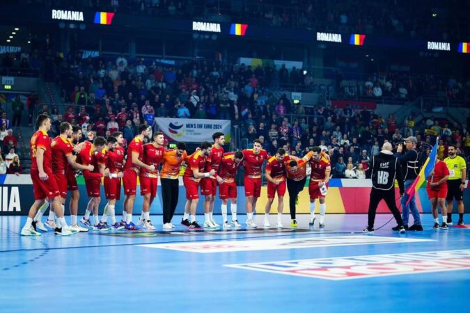 România a pierdut meciul cu Spania la Campionatul European de Handbal masculin România a pierdut meciul cu Spania la Campionatul European de Handbal masculin, după un început de partidă curajos