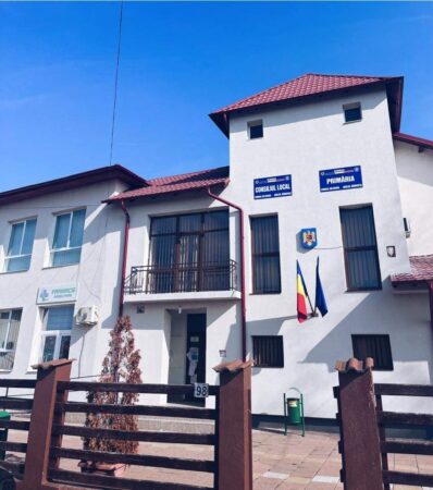 Comuna Sălcioara a obținut finanțarea pentru 14 stații de reîncărcare cu putere normală