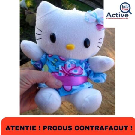 Alertă InfoCons! Produs contrafăcut, prezintă risc de sufocare deoarece conține ventuze care pot fi ușor detașate și înghițite. Produsul nu respectă Directiva privind siguranța jucăriilor și standardul european relevant EN 71-1 Produsul prezintă, de asemenea, un risc chimic deoarece conține 22% din greutate ftalat de di(2-etilhexil) (DEHP) în plasticul transparent al ventuzei. Conform Regulamentului REACH, ftalați DEHP, DBP și BBP sunt interziși în toate jucăriile și articolele de îngrijire a copiilor, în timp ce ftalați DINP, DIDP și DNOP sunt interziși atunci când jucăria sau articolul de îngrijire a copiilor poate fi introdus în gură de către copii.