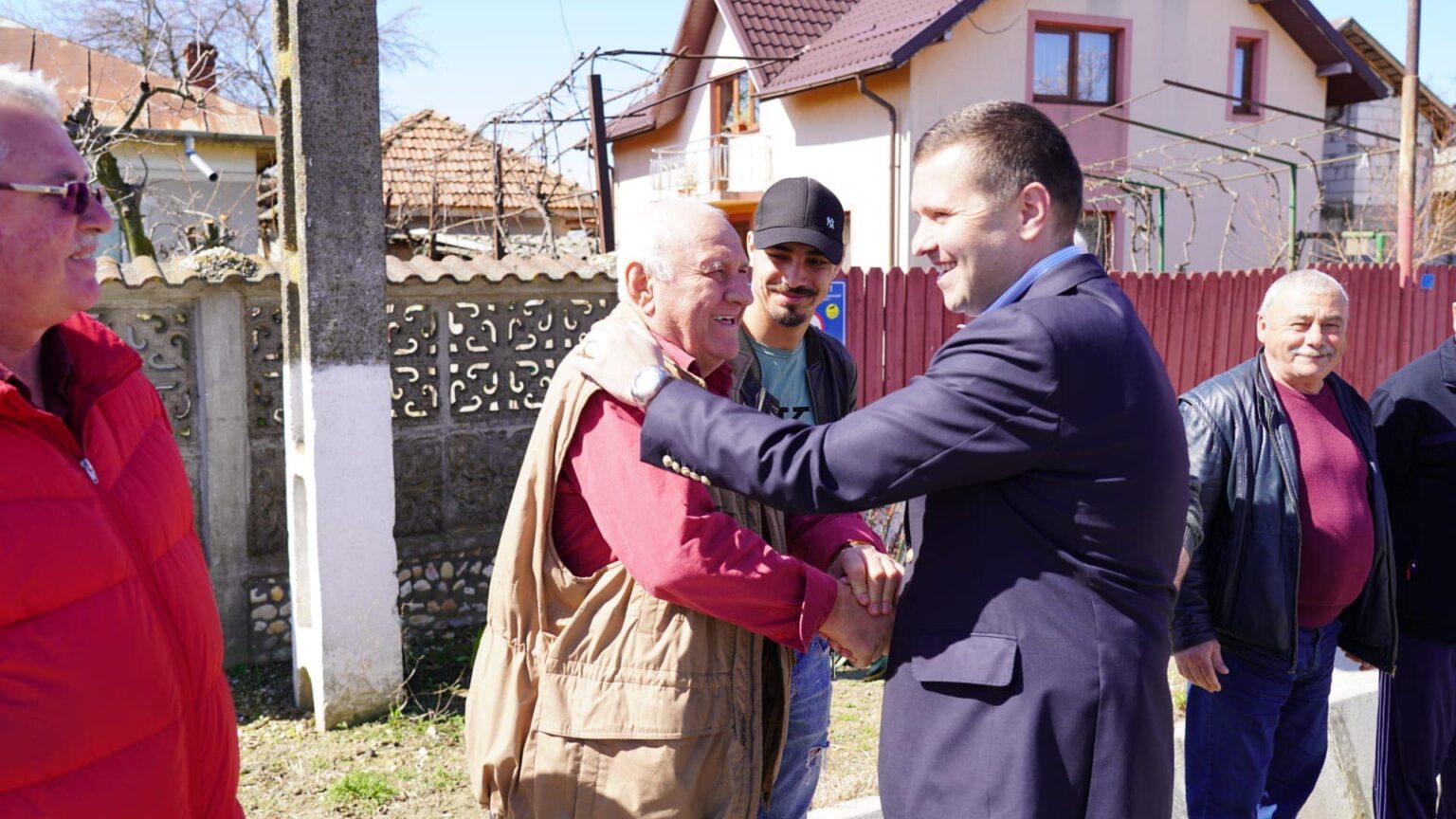 Prin PJDL au fost asfaltate drumul principal și ulițele laterale din satul Sălcioara, comuna Mătăsaru