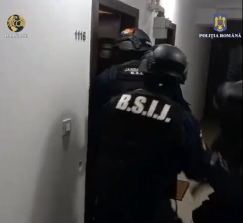 Trapperul  Gheboasă  este cercetat de procurorii DIICOT Dâmbovița, în dosar au fost reținute patru persoane, pentru trafic de droguri