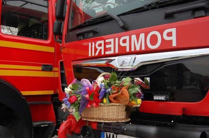 ISU Dâmbovița este pe baricade de Paștele Catolic care este duminică, 31 martie 2024 ISU Dâmbovița va fi la datorie pentru a avea Sărbători Pascale în siguranță! Pentru perioada următoare prilejuită de Paștele Catolic